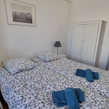 Le 16 - Chateau Apartment Versailles